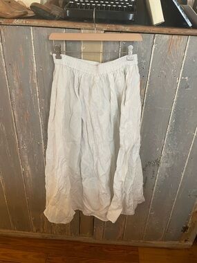 No. 6 Women’s White Midi Gathered Linen Skirt